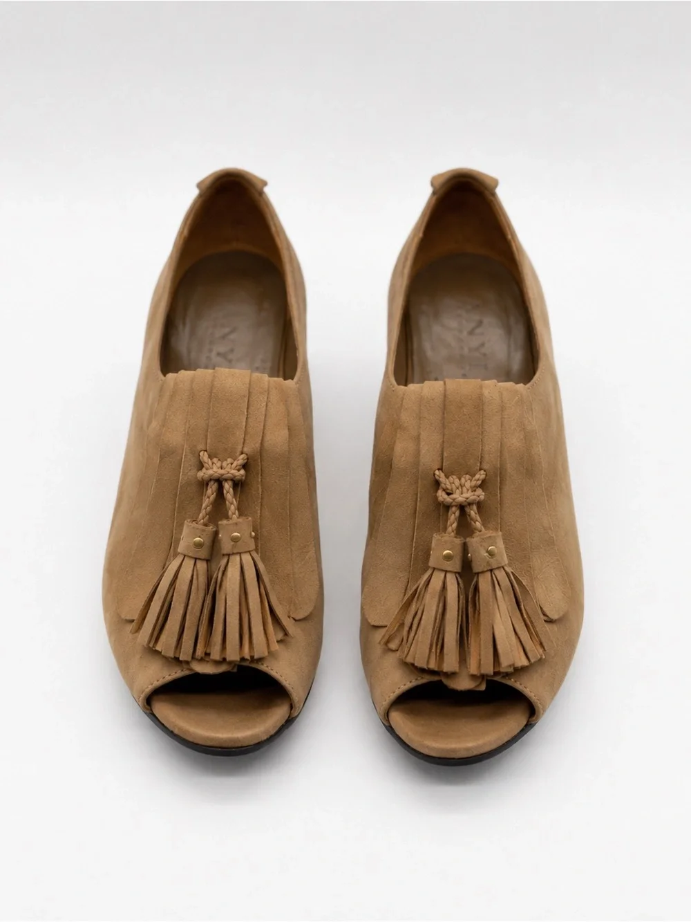 Anyi Lu handcrafted italy
